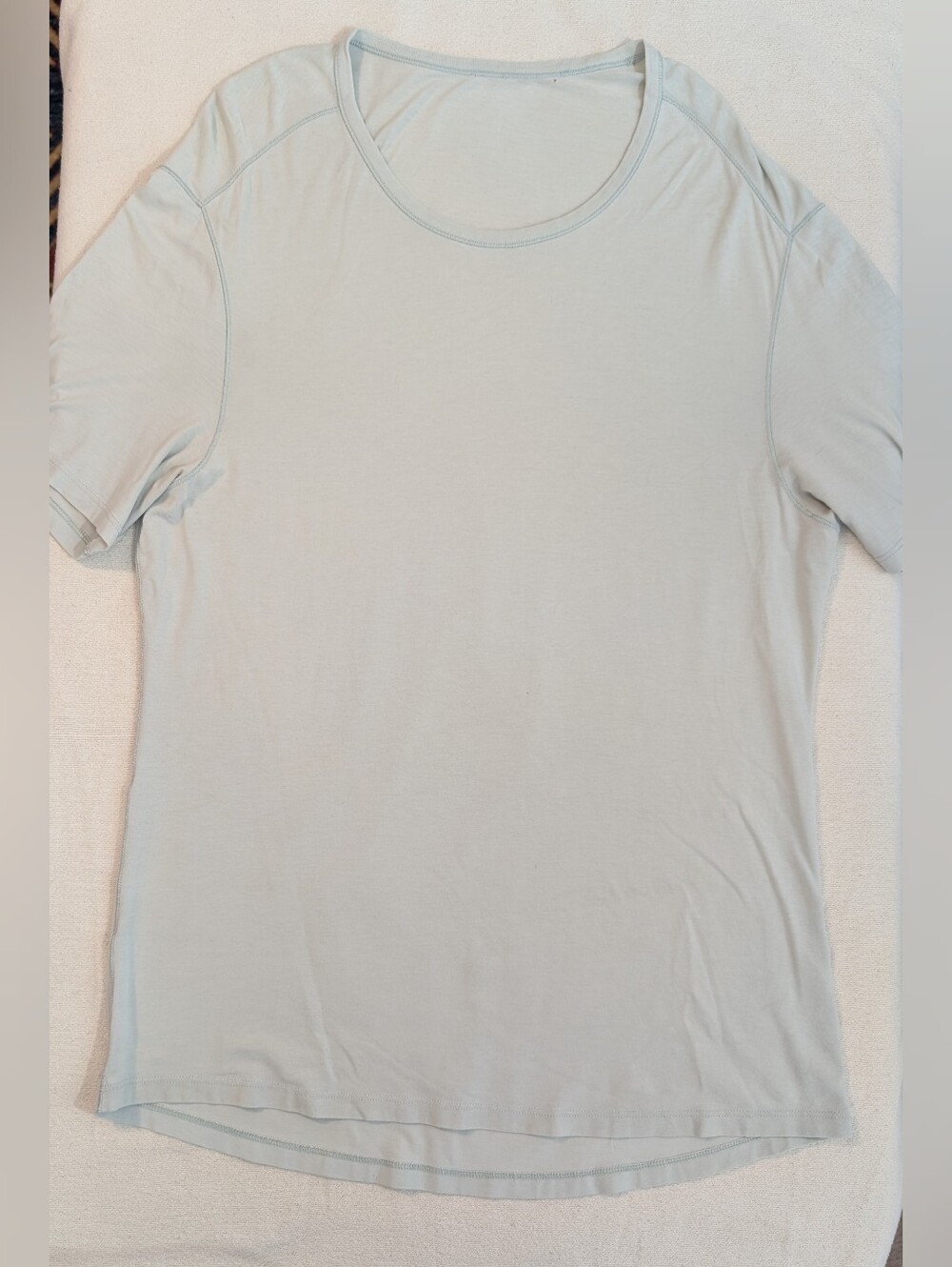Lululemon men's mint colored shirt L/XL